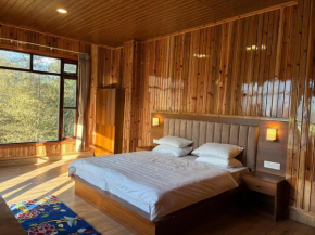 Gangtey Himalayan Suites